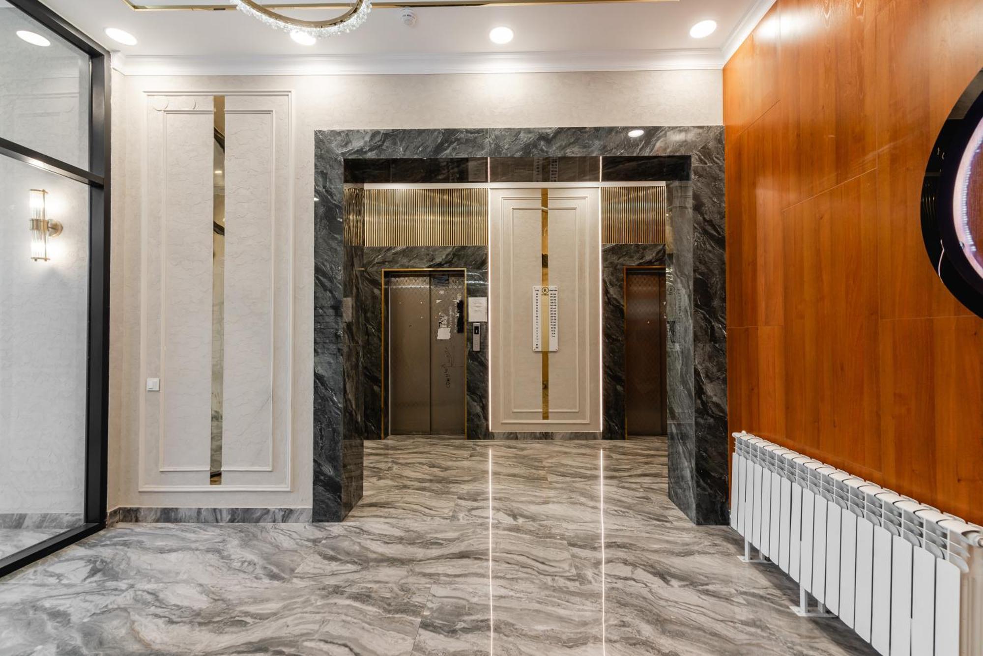 Five Business-Class Rooms In R-House Near Mega Center Almaty Luaran gambar