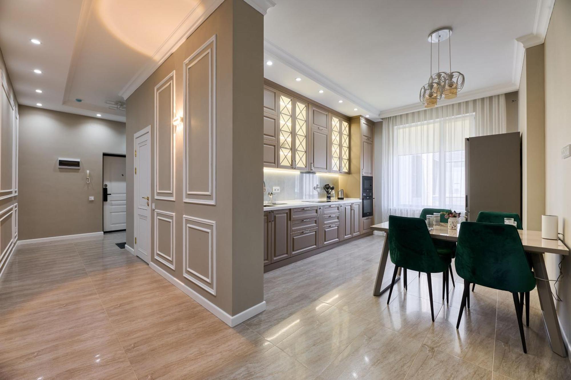 Five Business-Class Rooms In R-House Near Mega Center Almaty Luaran gambar