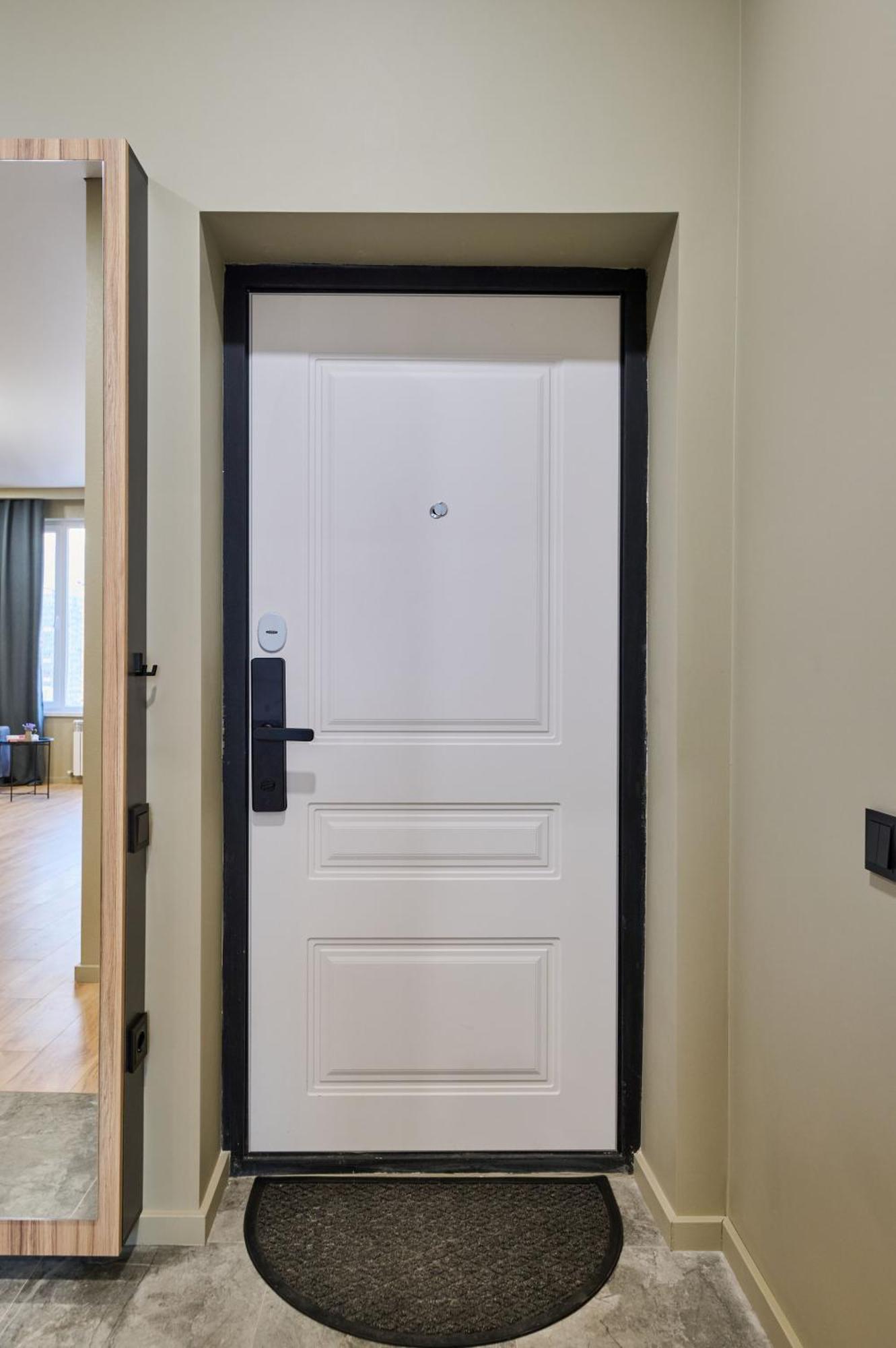 Five Business-Class Rooms In R-House Near Mega Center Almaty Luaran gambar